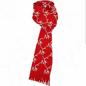 Mykel Coleman Scarf